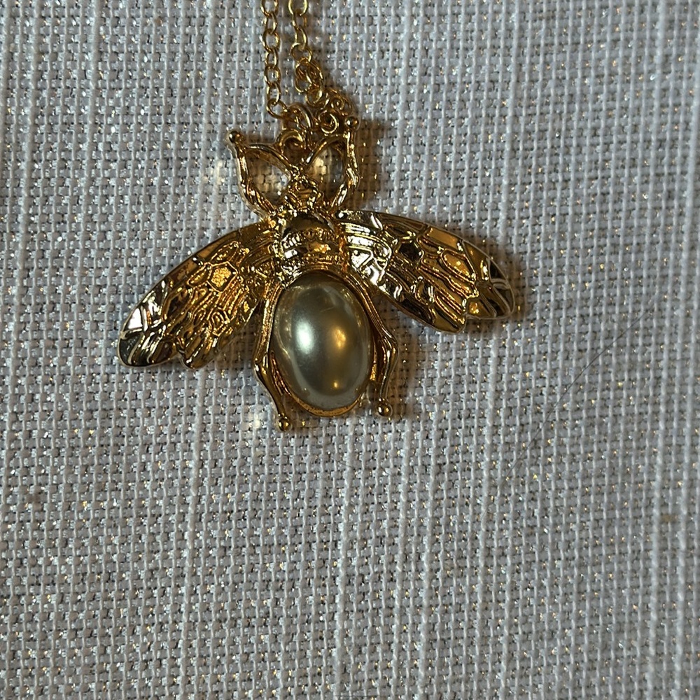 Bee, faux, pearl and rhinestone. Fashion lot of jewelry - Picture 4 of 7